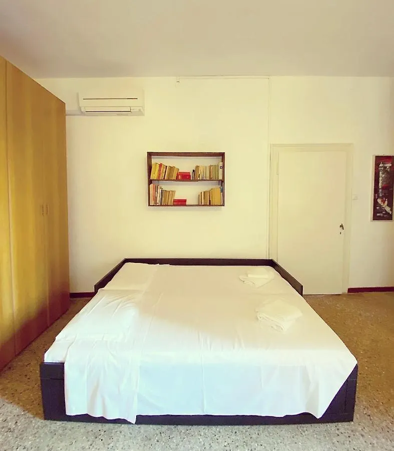 Ca' Samuele Authentic Venetian Apartment  Venice